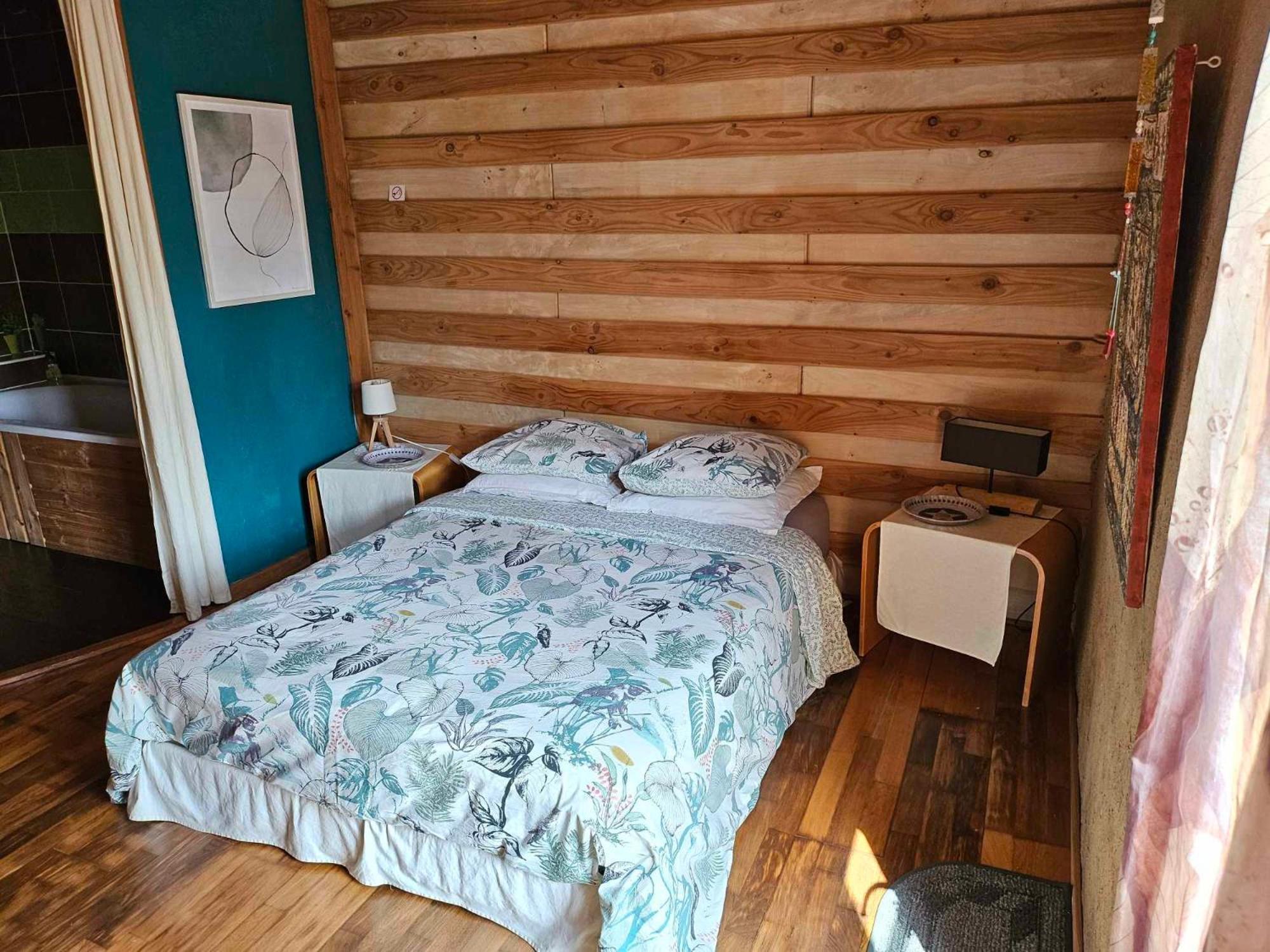 瓦隆蓬达克Brindepaille住宿加早餐旅馆 外观 照片